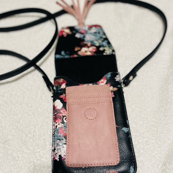 Floral card and phone case - Picture 3 of 3